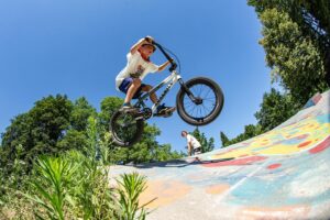 Wjazd na skatepark – BMX School