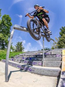 Profesjonalna szkoła BMX – BMX School