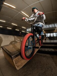 Chwila przerwy w trakcie zajęć BMX School