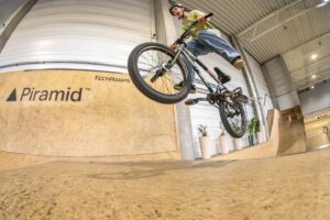 Trening BMX freestyle z BMX School